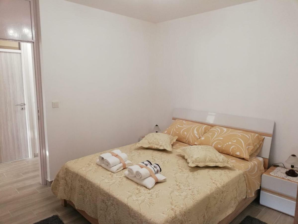 Apartment White Пула Екстер'єр фото